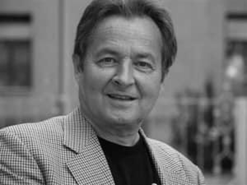 Preminuo je Željko Pavičić