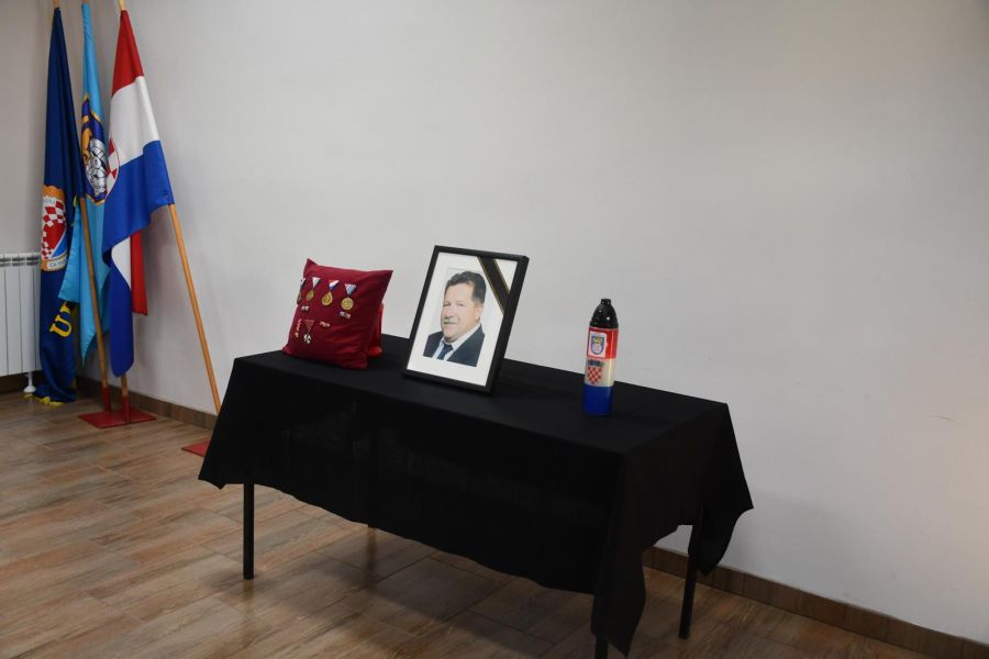 Komemorativni skup i pogreb načelnika Marijana Dautanca