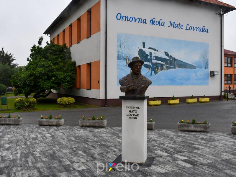 35. Lovrakovi dani kulture