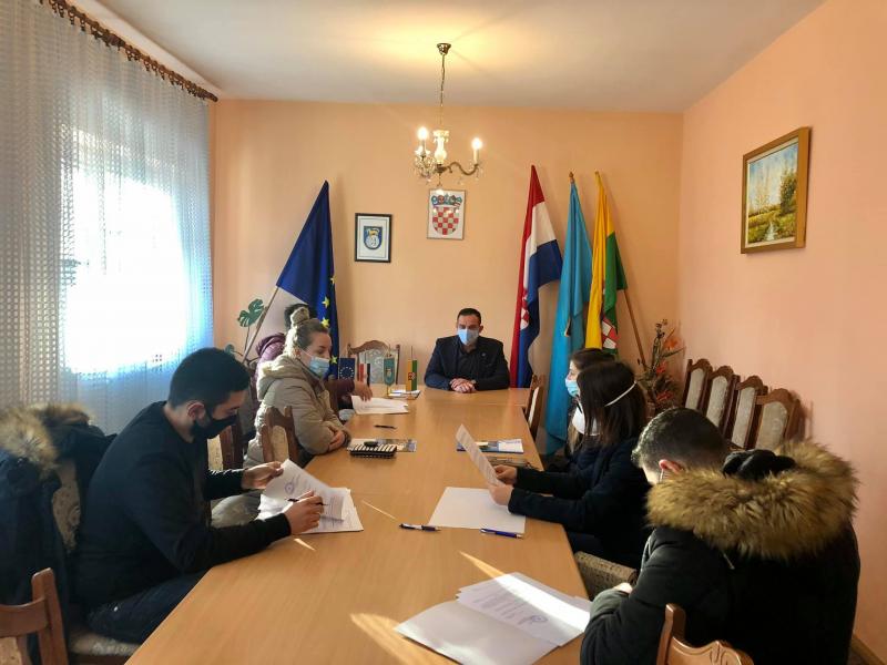 Potpisivanje ugovora - potpora mladim obiteljima