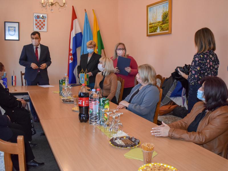 ŽUPAN DAMIR BAJS U RADNOM POSJETU OPĆINI VELIKI GRĐEVAC