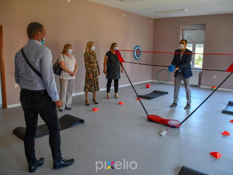 Župan posjetio Općinu i novoobnovljenu školu u Donjoj Kovačici