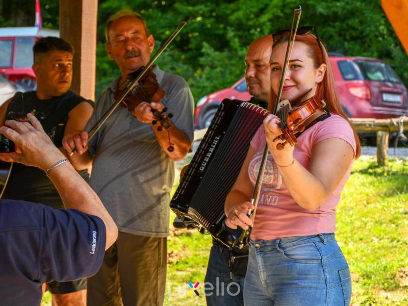 Žetva u Velikom Grđevcu