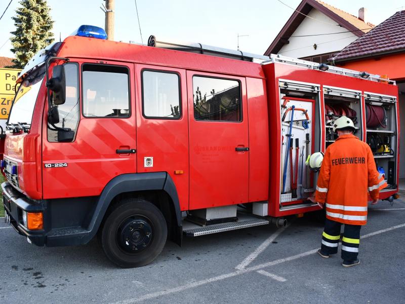 DVD Veliki Grđevac dobilo novo vatrogasno vozilo