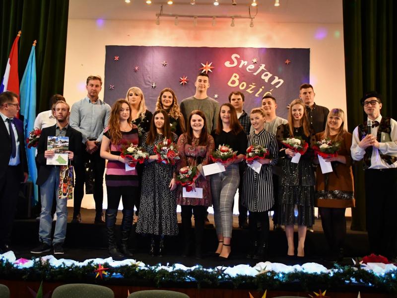 Božićno novogodišnji domjenak