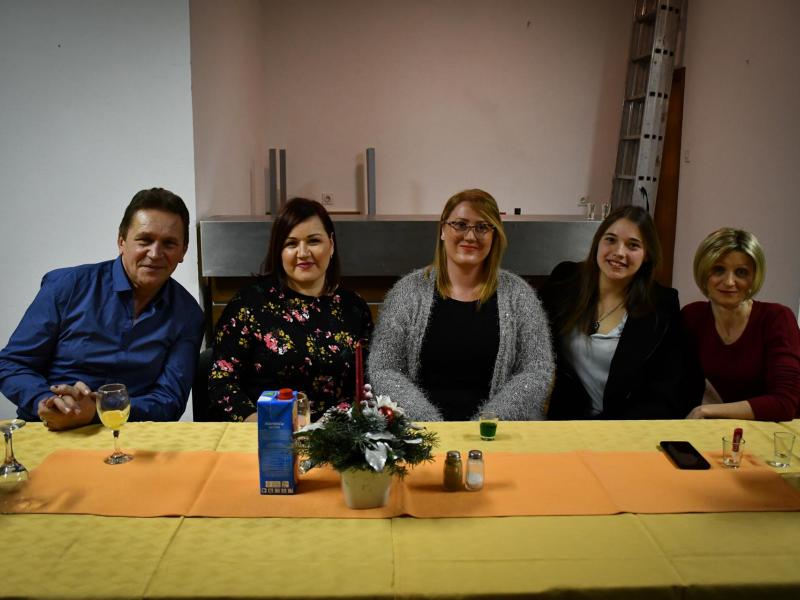 Božićno novogodišnji domjenak