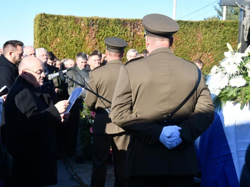 Komemorativni skup i pogreb načelnika Marijana Dautanca