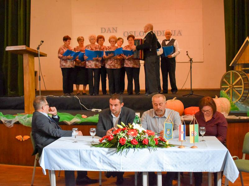28. OBLJETNICA OSLOBOĐENJA OPĆINE I OTVORENJE PJEŠAČKE STAZE