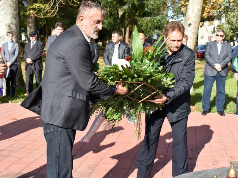 28. OBLJETNICA OSLOBOĐENJA OPĆINE I OTVORENJE PJEŠAČKE STAZE