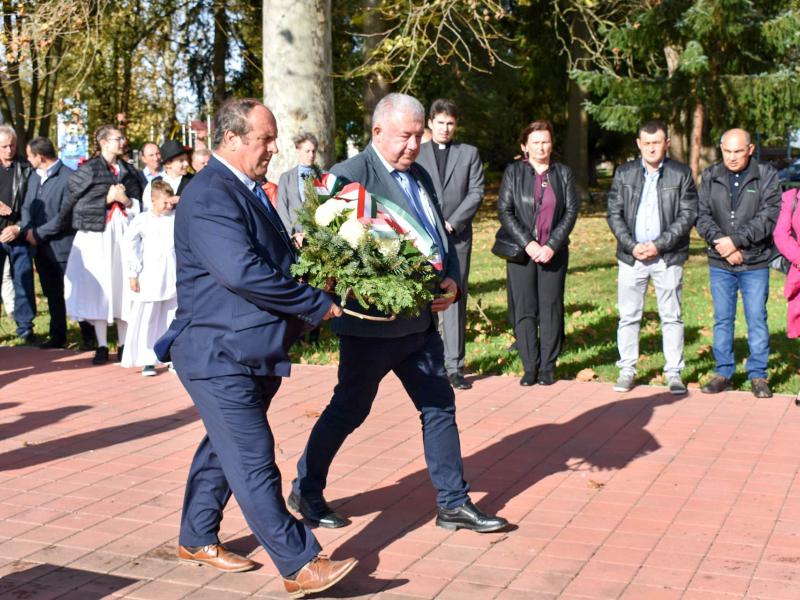 28. OBLJETNICA OSLOBOĐENJA OPĆINE I OTVORENJE PJEŠAČKE STAZE