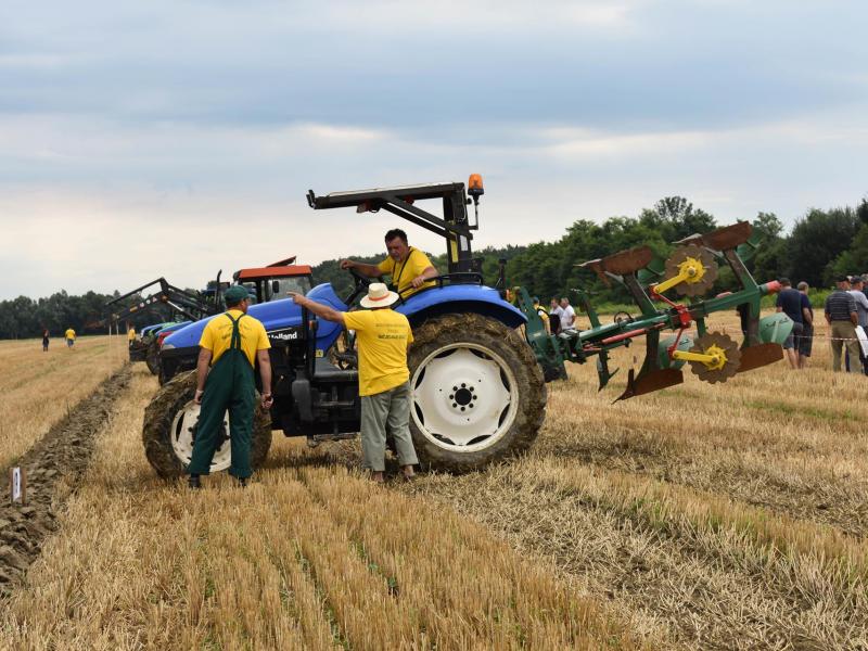 Natjecanje orača u Općini Veliki Grđevac