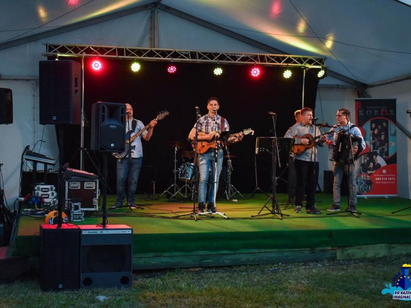 Otvorenje sezone kupanja uz Tamburaški sastav Fijaker