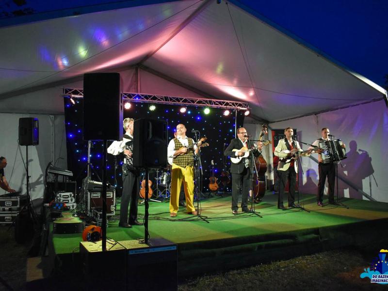 Otvorenje sezone kupanja uz Tamburaški sastav Fijaker