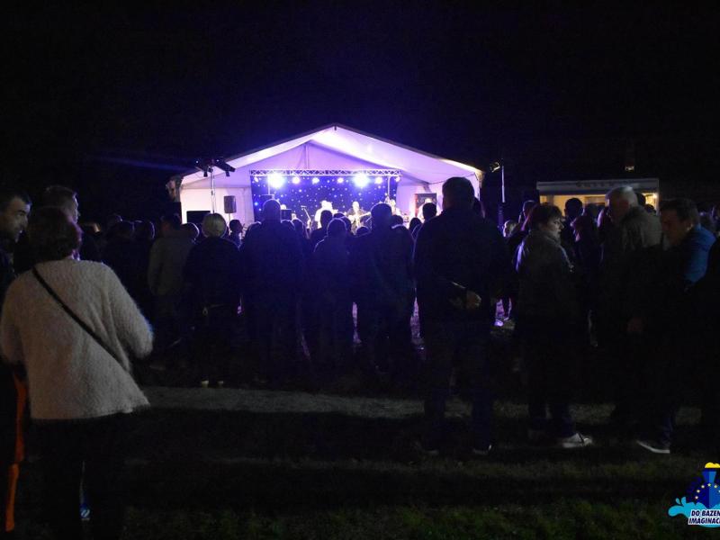 Otvorenje sezone kupanja uz Tamburaški sastav Fijaker