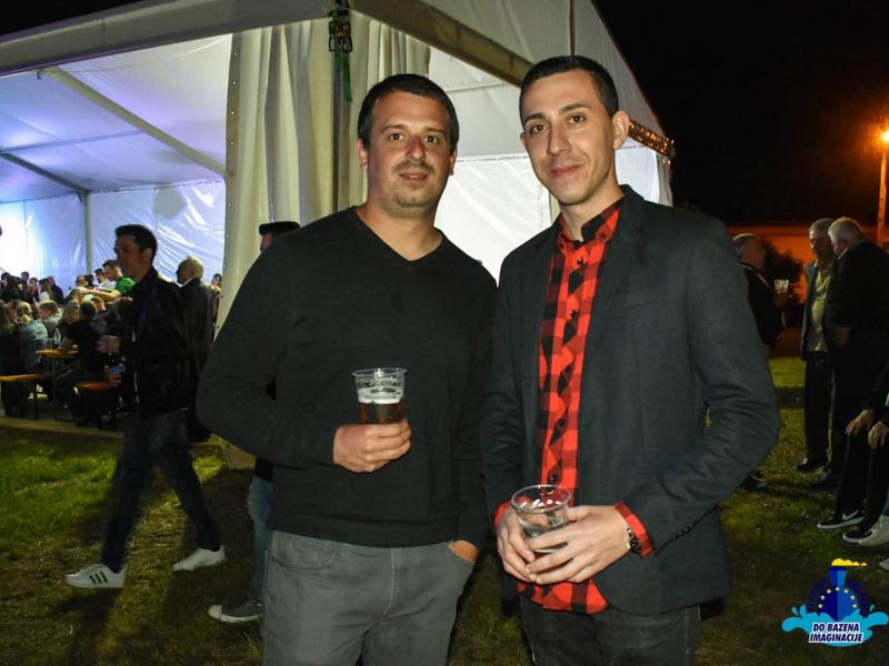 Otvorenje sezone kupanja uz Tamburaški sastav Fijaker