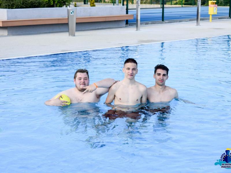 Otvorenje sezone kupanja uz Tamburaški sastav Fijaker