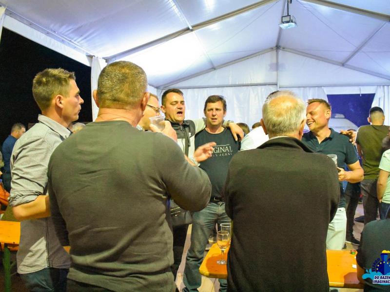 Otvorenje sezone kupanja uz Tamburaški sastav Fijaker