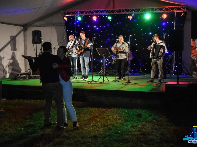 Otvorenje sezone kupanja uz Tamburaški sastav Fijaker