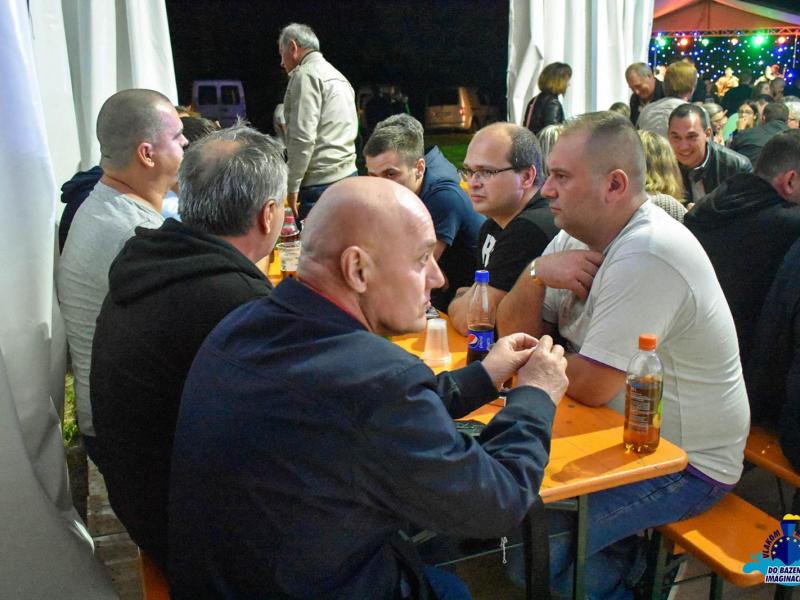 Otvorenje sezone kupanja uz Tamburaški sastav Fijaker